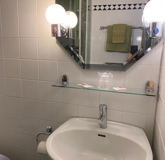 Standaard Éénpersoonskamer, Gunia