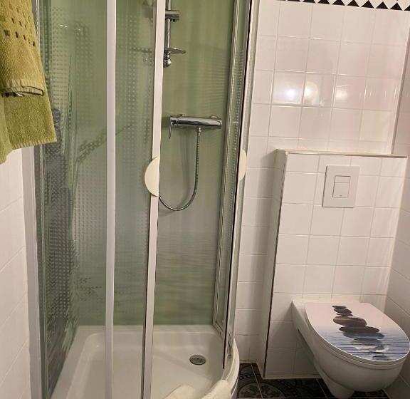 Standaard Éénpersoonskamer, Gunia