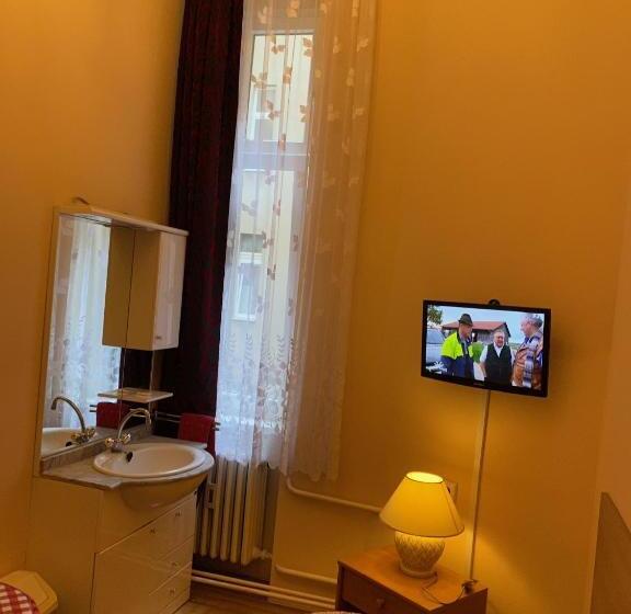 Standaard Éénpersoonskamer, Gunia