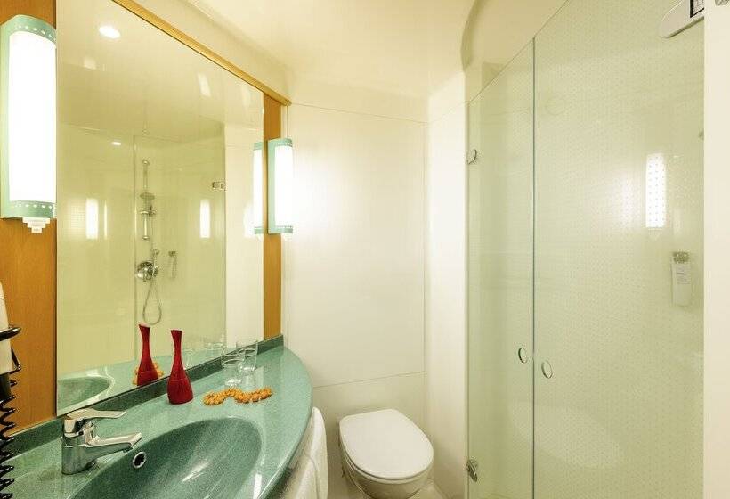 اتاق استاندارد, Ibis Hamburg Alsterring