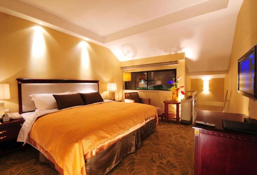 标准间带湖景, Jianguo Hotel Xi An