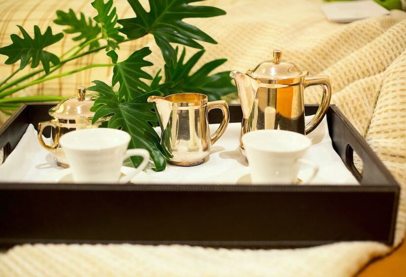 高级大房间, Jin Jiang Tower