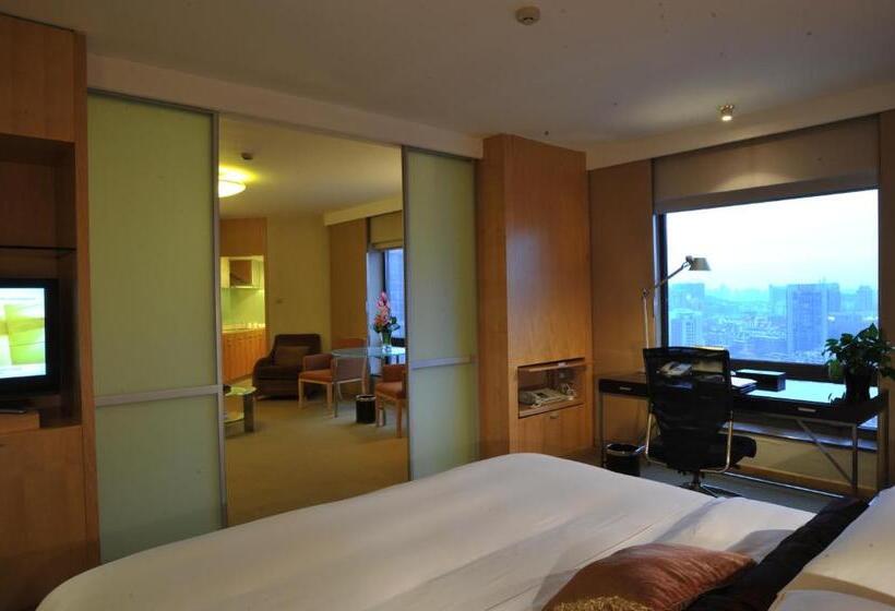 시니어 스위트, Jinling