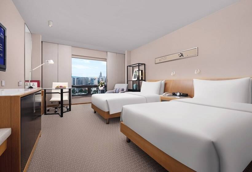 수피리어 룸, Jinling