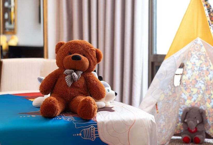 패밀리 룸, Jinling