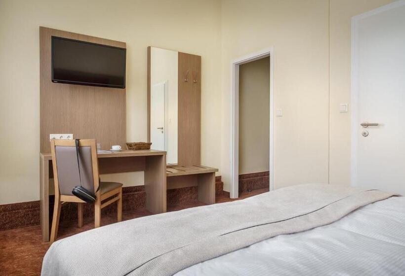 스탠다드 룸, Norddeutscher Hof