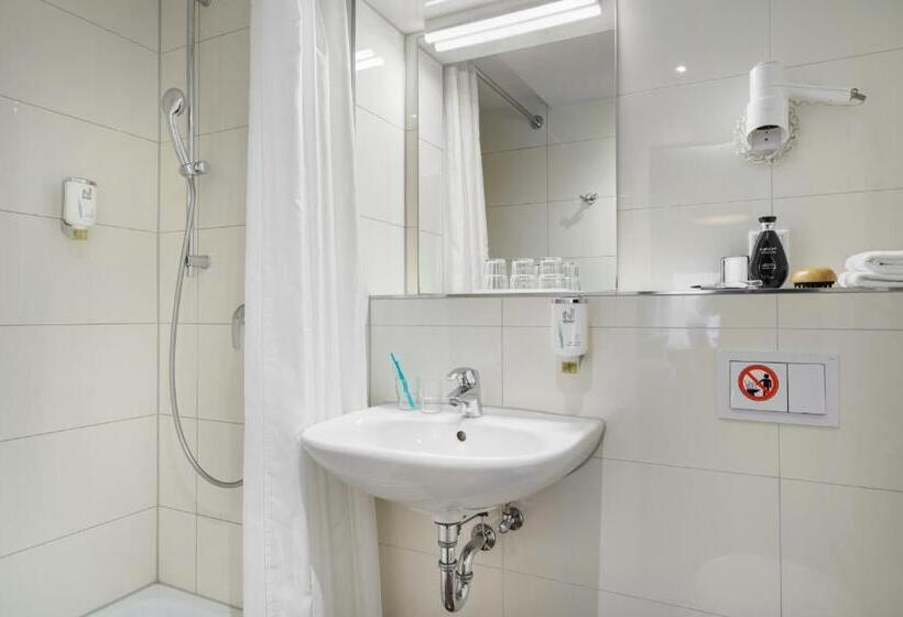 패밀리 룸, Norddeutscher Hof