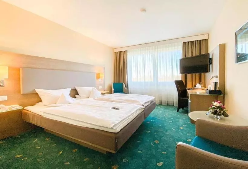 Comfort Single Room, Restaurant Vier Linden