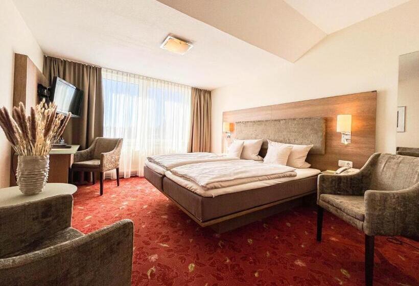 غرفة كومفورت, Restaurant Vier Linden