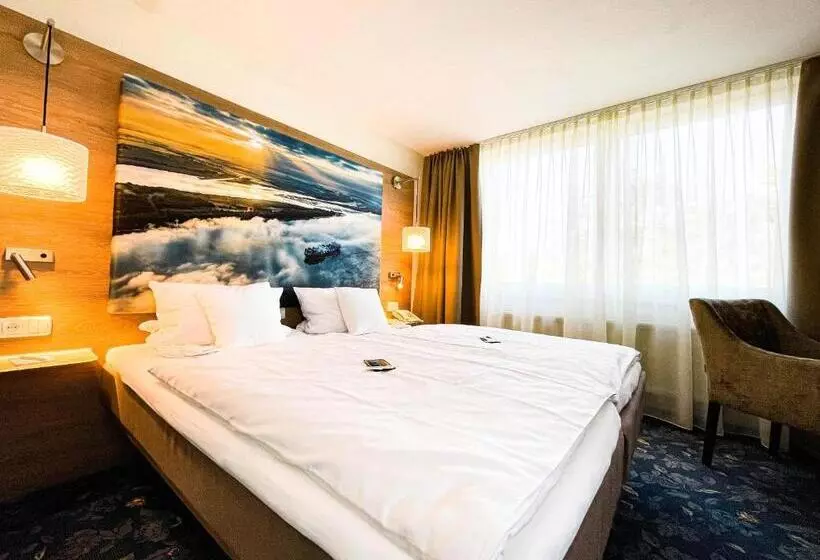 Suite with Balcony, Restaurant Vier Linden