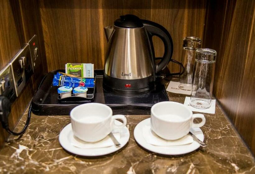 اتاق استاندارد تودرتو, Sun Hall