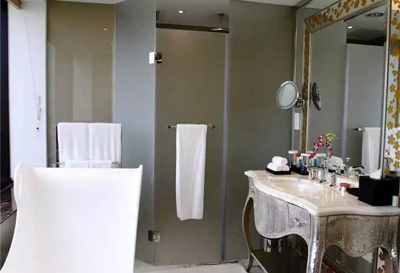 Deluxe-huone, The Kunlun Beijing