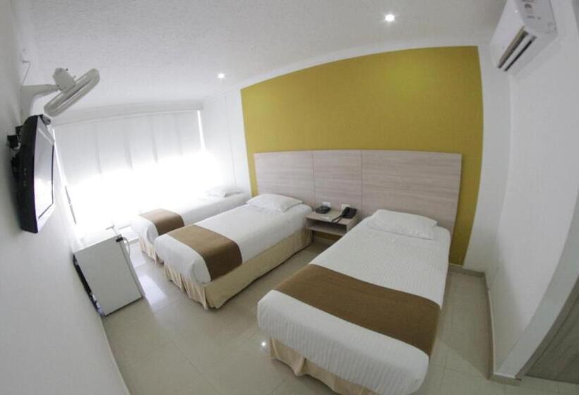 חדר סטנדרט לשלושה, Vajamar