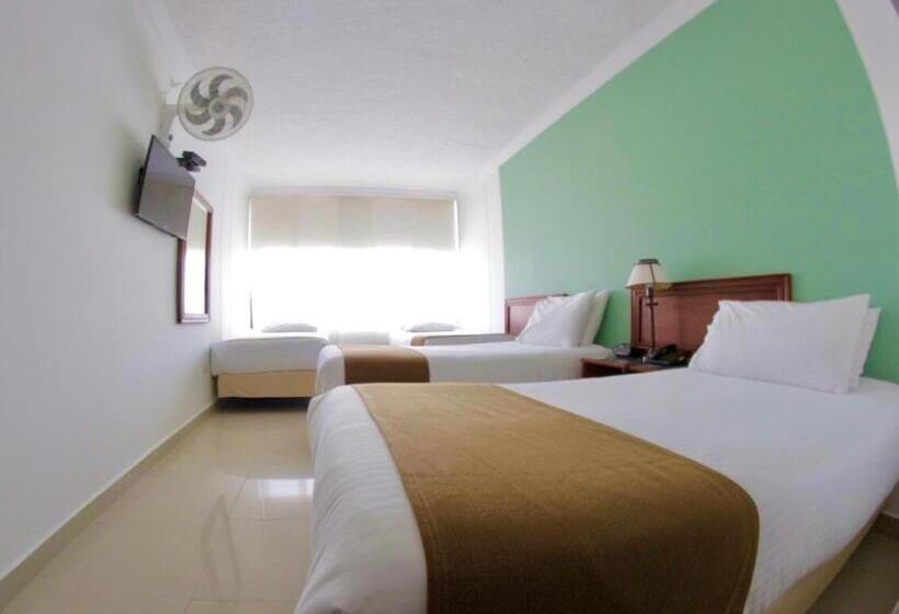 חדר סטנדרט לארבעה, Vajamar