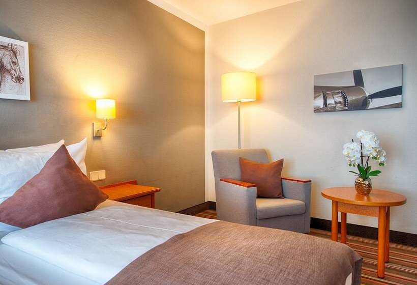 高级大房间, Leonardo Hotel Hamburg Airport