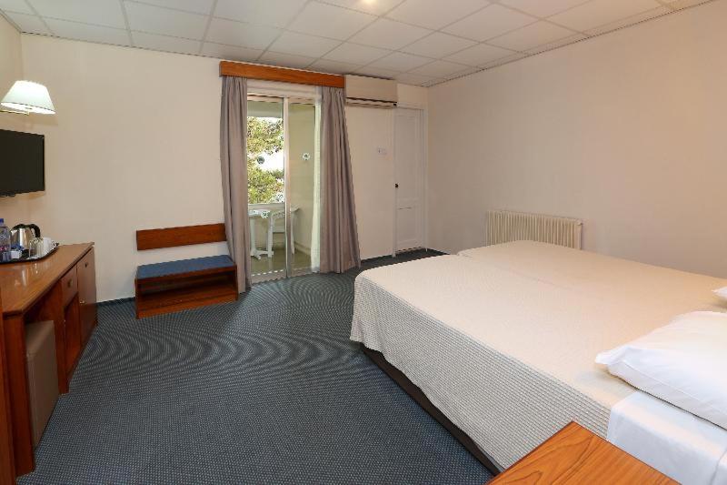 스탠다드 룸, Forest Park