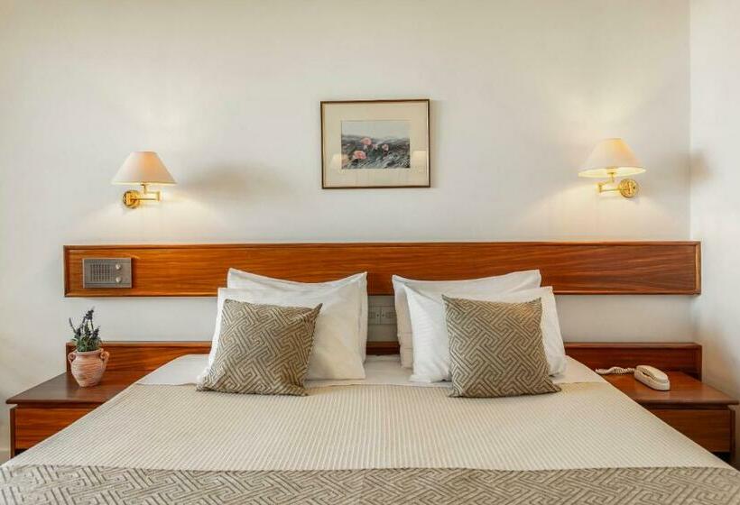 수피리어 룸, Forest Park