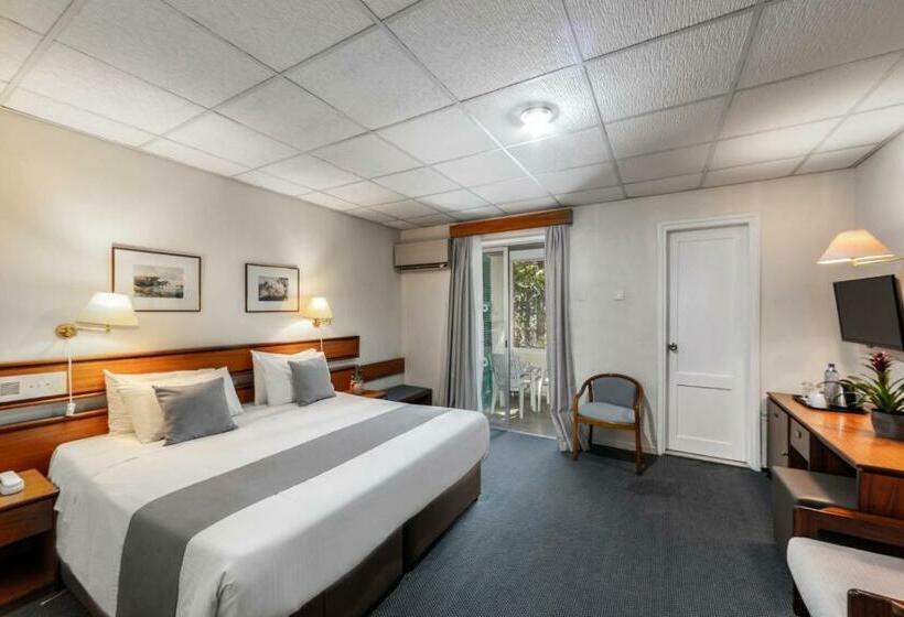 스탠다드 룸, Forest Park