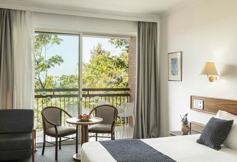 스탠다드 룸, Forest Park