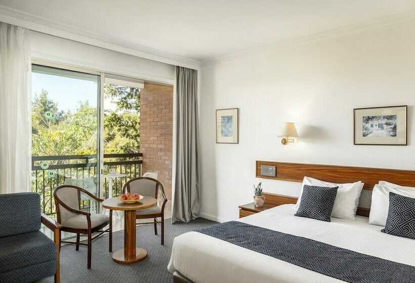 스탠다드 룸, Forest Park