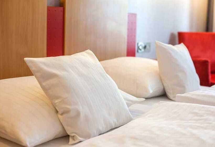 家庭间, Ringhotel Ahrensburg