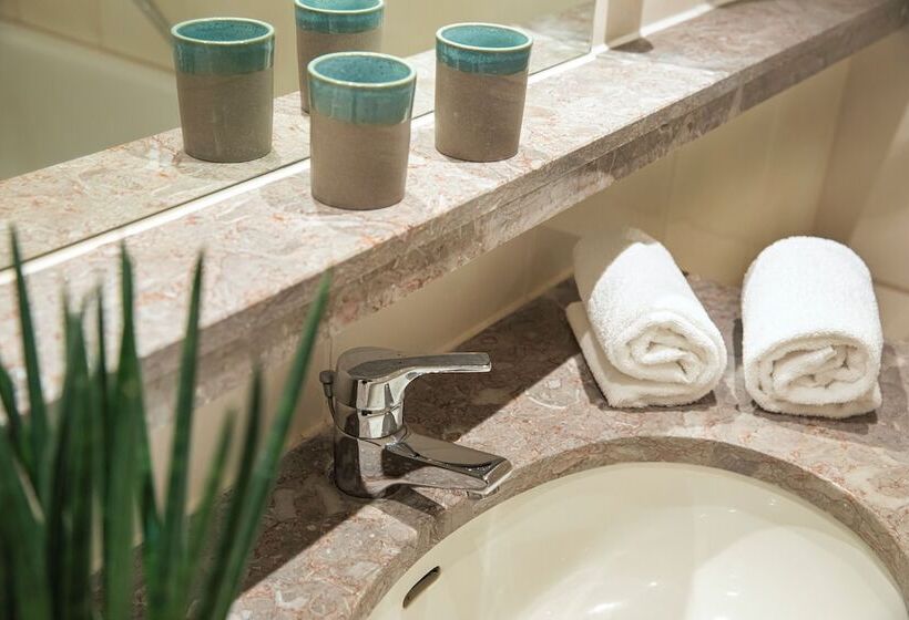 חדר משפחתי, Achat Hotel Braunschweig