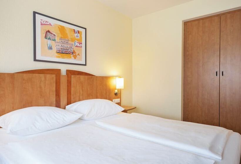 Семейный Номер, Achat Hotel Braunschweig