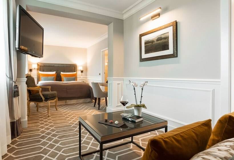 غرفة تنفيذية, Althoff Hotel Fürstenhof