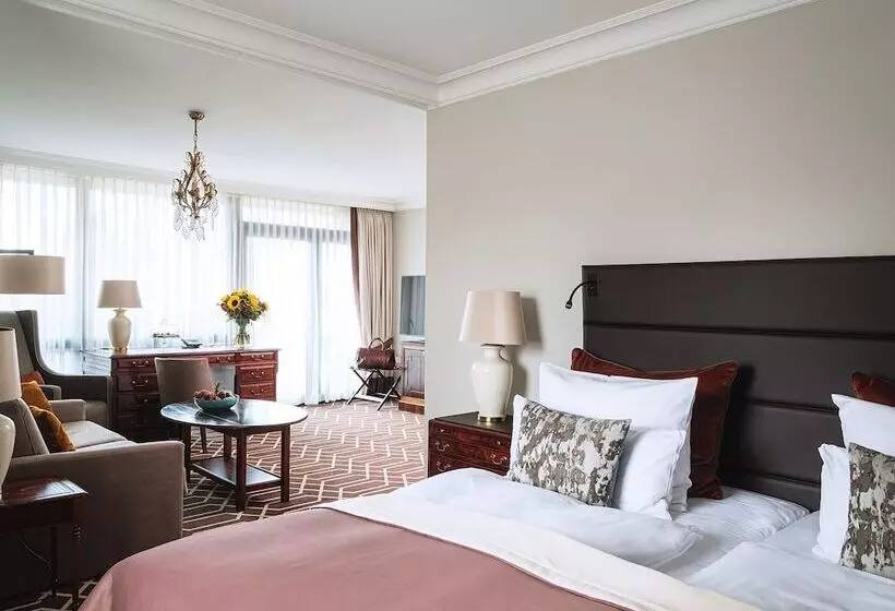 ジュニアスイート, Althoff Hotel Fürstenhof
