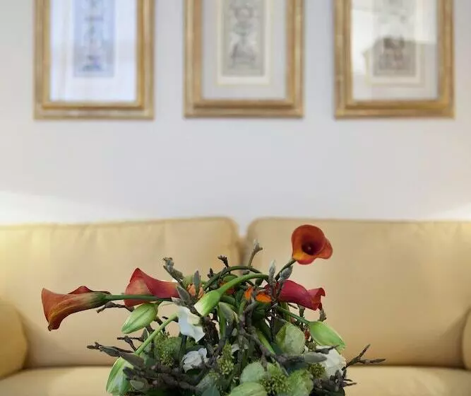 اتاق لوکس, Excelsior Hotel Ernst Am Dom