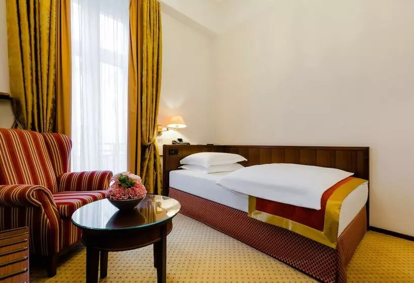 اتاق کلاسیک یک تخته, Excelsior Hotel Ernst Am Dom