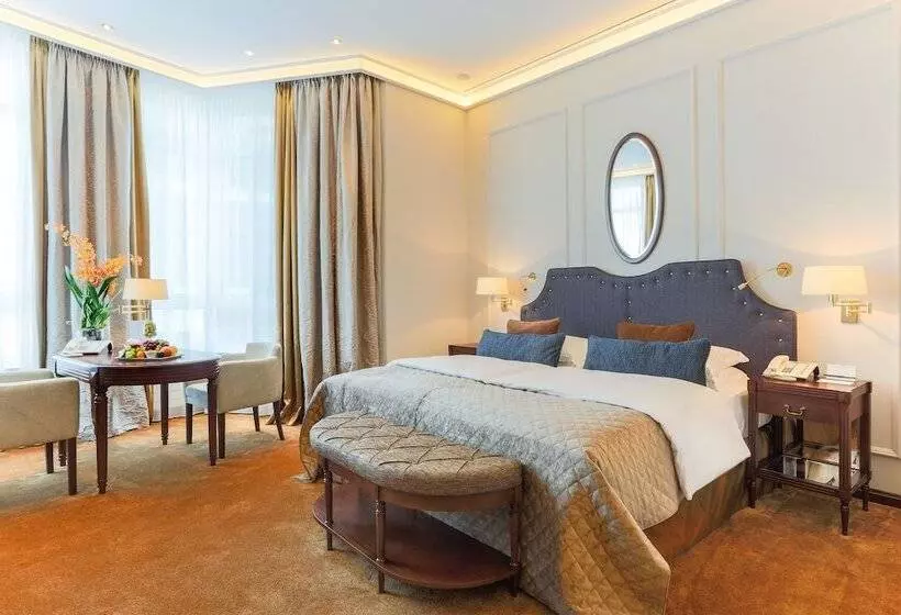 اتاق لوکس, Excelsior Hotel Ernst Am Dom