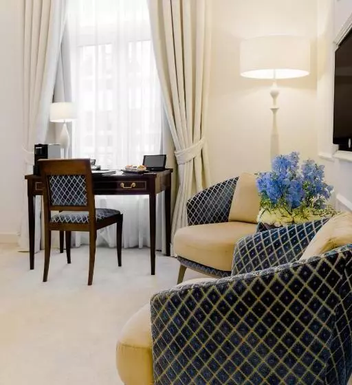 اتاق سوپریور, Excelsior Hotel Ernst Am Dom