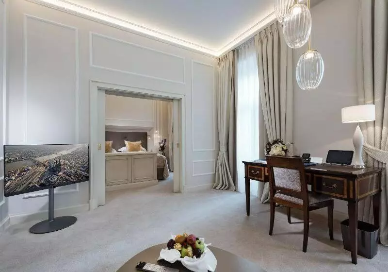 اتاق استاندارد, Excelsior Hotel Ernst Am Dom