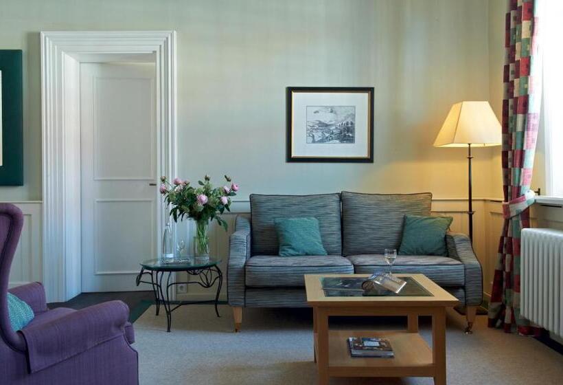 جناح جونيور, Gräflicher Park Health & Balance Resort