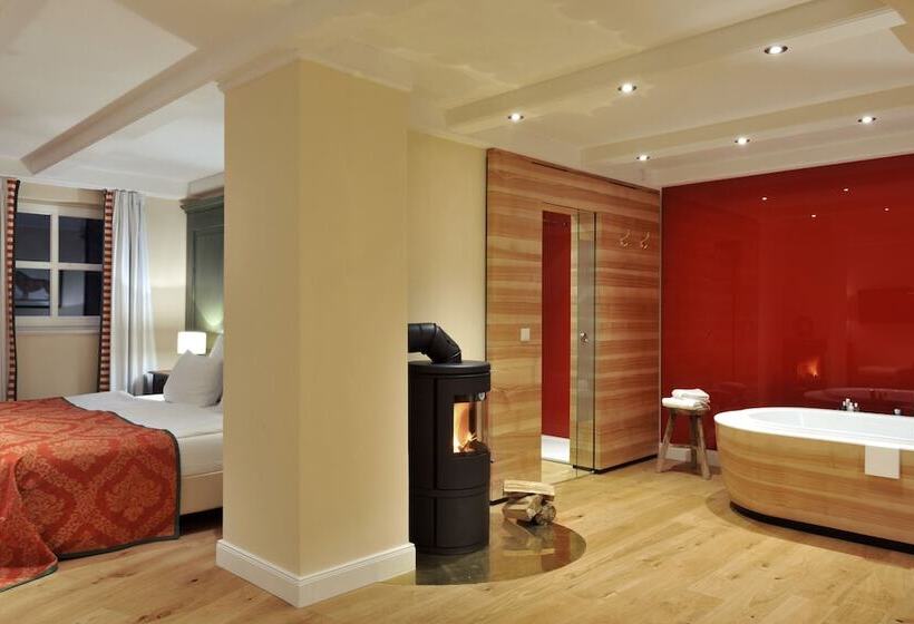 סוויטה עם מרפסת, Relais & Châteaux Hardenberg Burg