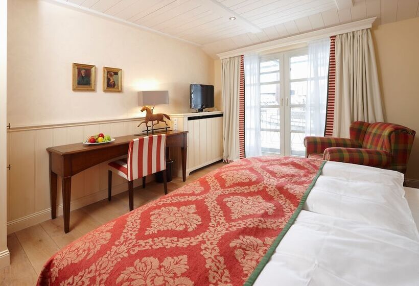 غرفة قياسية مزوَّدة بشُرفة, Relais & Châteaux Hardenberg Burg