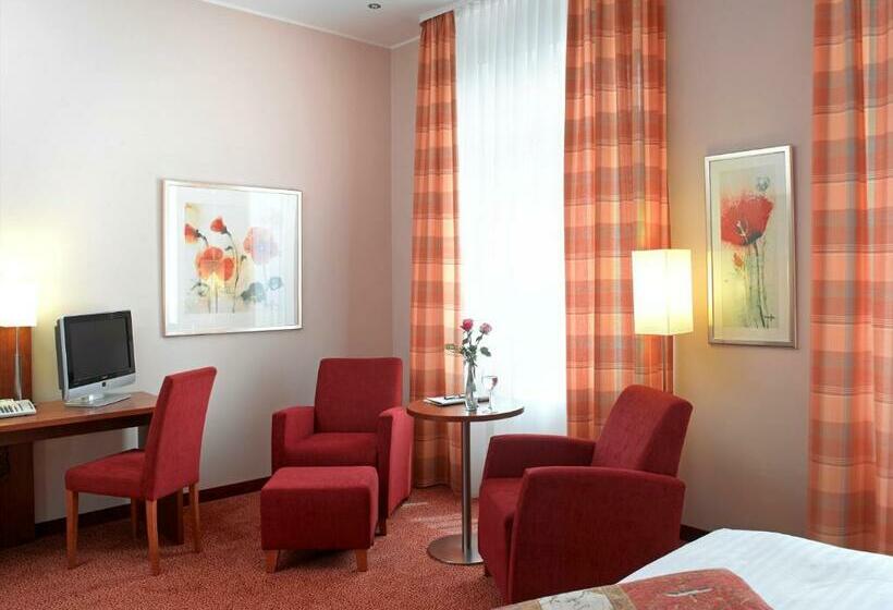 수피리어 룸, Lindenhof