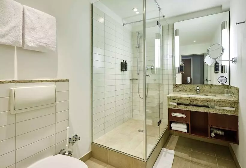 スーペリアースイート, Mercure Hotel Düsseldorf City Center