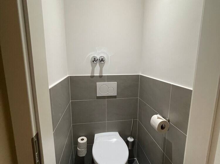 Номер Economy Индивидуальный, Palm Premium Hotel & Apartments