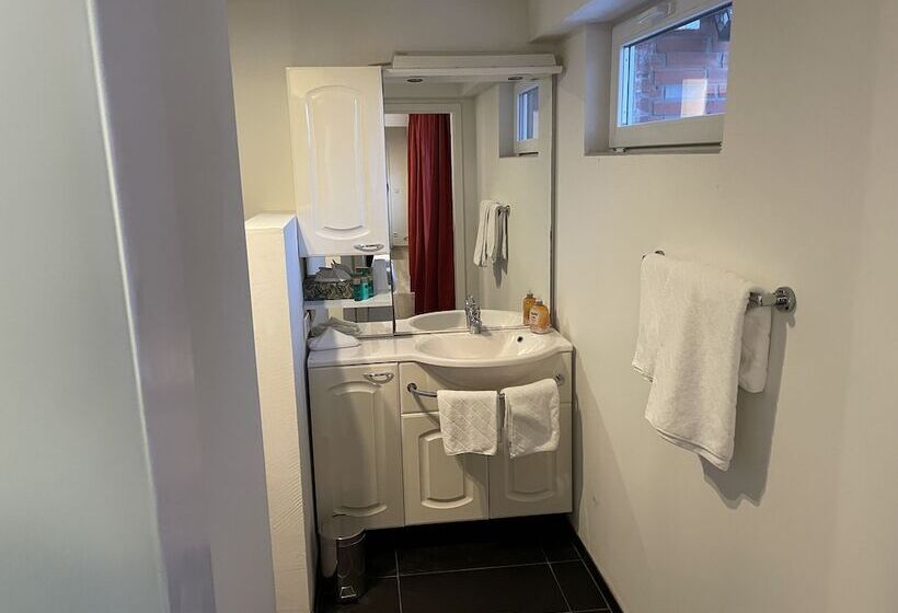 스탠다드 룸, Osterkrug