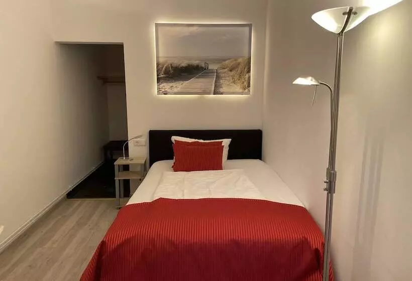 Standard Single Room, Osterkrug