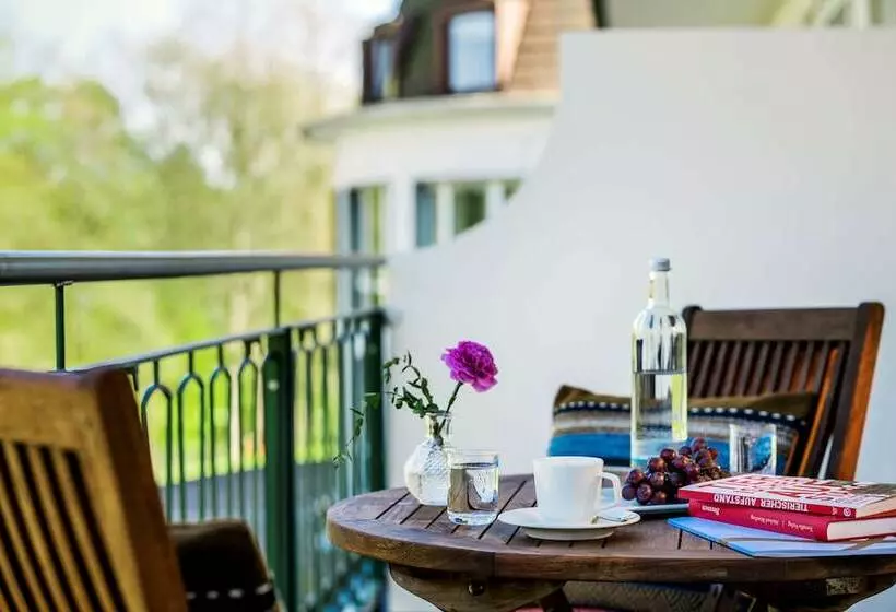 سوییت جونیور, Parkhotel Bremen – Ein Mitglied Der Hommage Luxury Hotels Collection