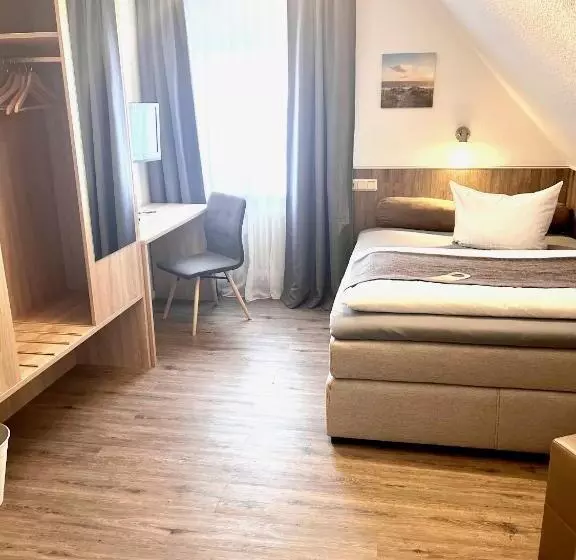 Standard Single Room, Pellmuhle