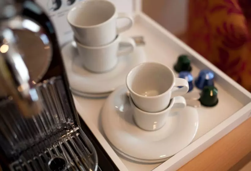 سوییت جونیور, Romantik Hotel Reichshof
