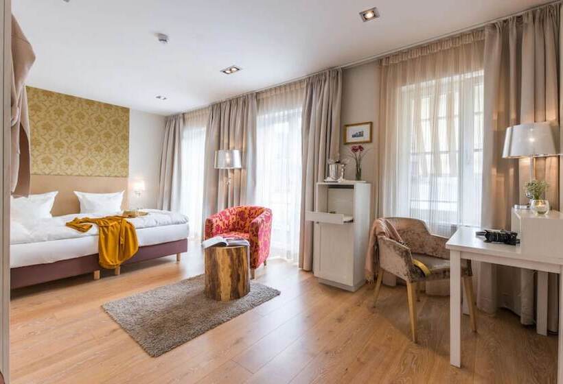 غرفة كومفورت, Romantik Hotel Reichshof