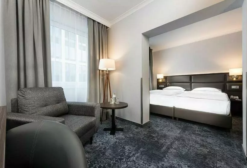 اتاق سوپریور, Wyndham Köln