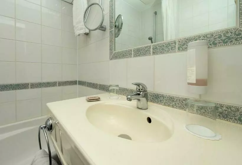 اتاق استاندارد, Wyndham Köln