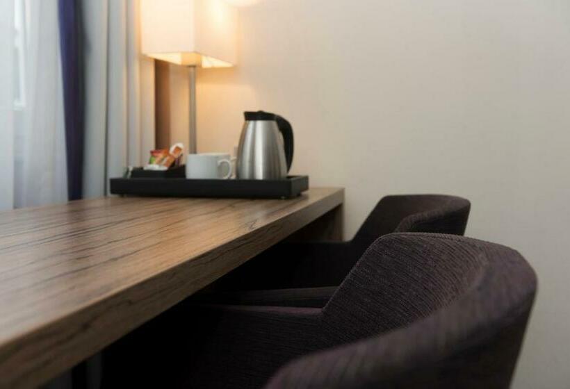 غرفة قياسية, Wyndham Köln