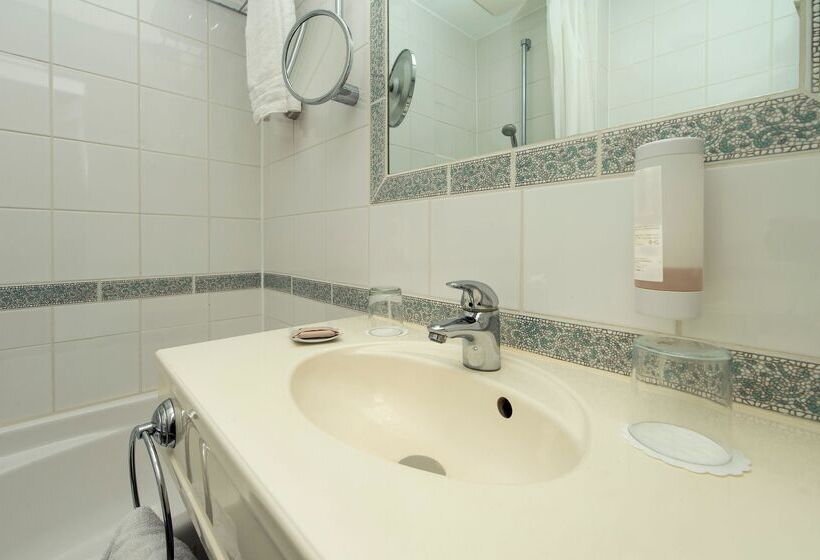 غرفة قياسية, Wyndham Köln